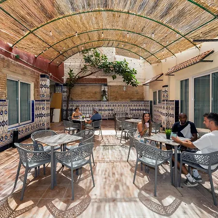 SOM Hostel Valencia-2